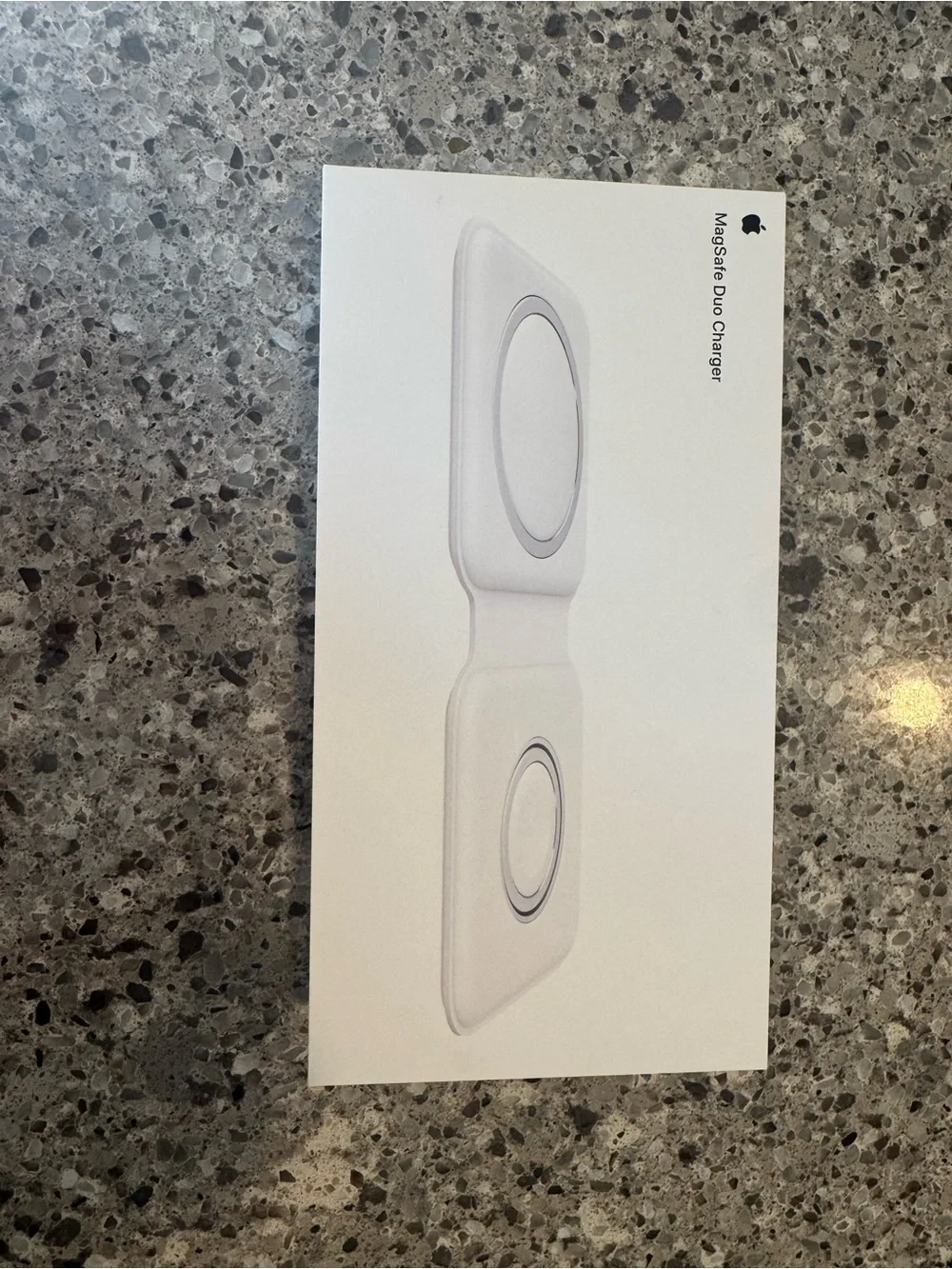 Apple MagSafe Duo Charger and USB Cable - White